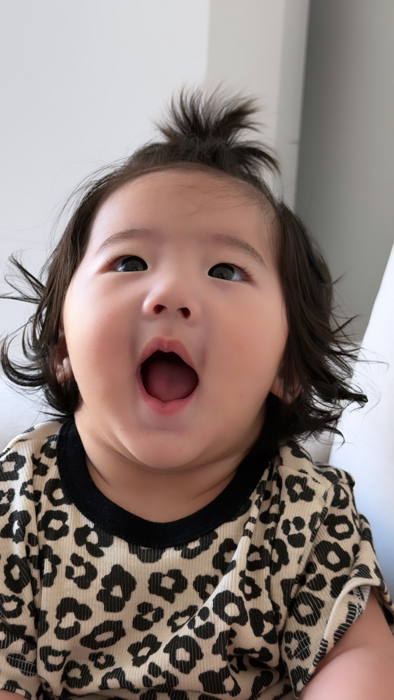 활짝 웃는 이담이